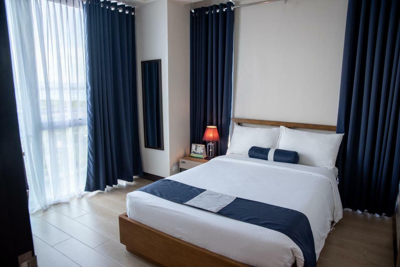 C Suites At Mactan Newtown Île de Mactan Chambre photo